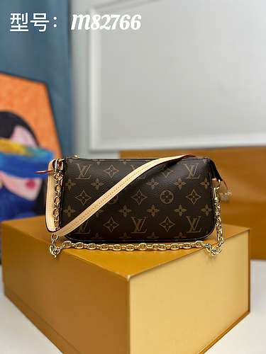 Picture of LV Lady Handbags _SKUfw147277434fw